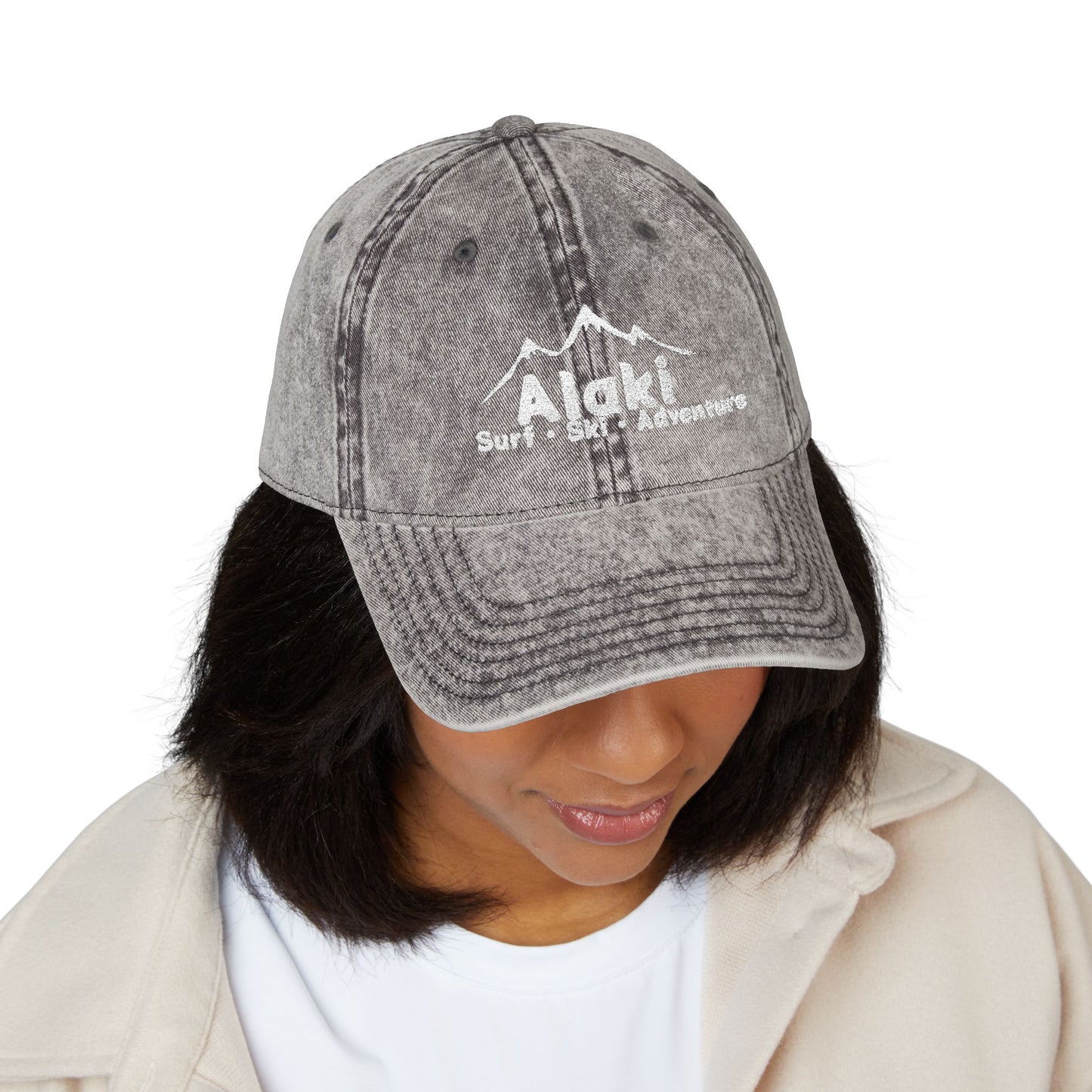 Alaki Vintage Embroidered Cap